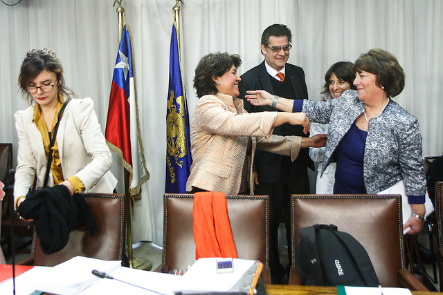 Comisión de Educación de la Cámara llamó a nueva mesa tripartita con profesores