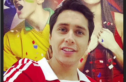 La simpática foto de Karol Dance junto a hijos de los jugadores de la Roja