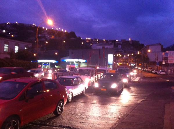 Valparaíso: Marcha de profesores genera gran congestión vehicular