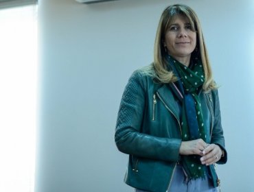 Ministra Rincón destaca alza del sueldo mínimo de $225.000 a $241.000