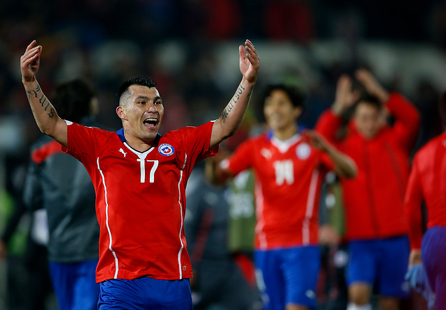 Gary Medel crea concurso que promete sorprendente premio al ganador