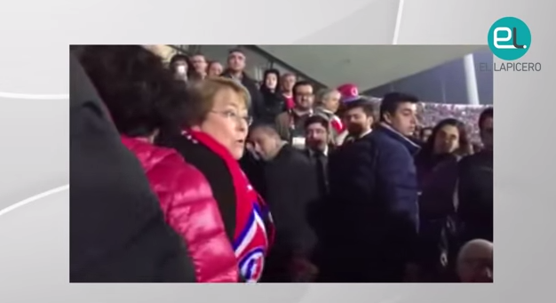 Video: Presidenta Bachelet es increpada en partido por la delincuencia