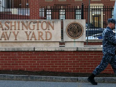 Policía: No hay "evidencias" de tiroteo en base naval en Washington