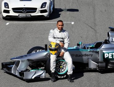 Hamilton busca recuperar el paso en Silverstone