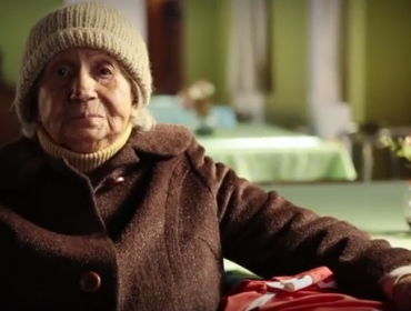 Video: Abuelita de 99 años alienta a la Roja de Sampaoli a ganar la Copa América