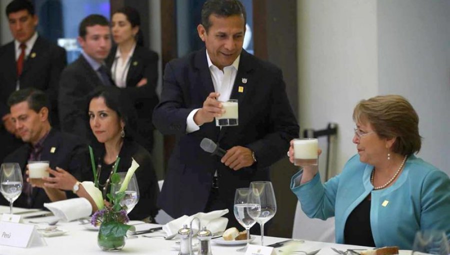 Presidentes de Alianza del Pacífico firman la declaración de Paracas