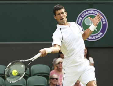 Djokovic, Serena, Wawrinka y Sharapova, con paso firme en Wimbledon