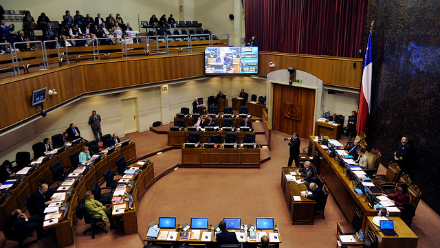 Comienza debate de la reforma laboral en el Senado