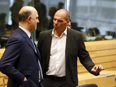 Ministro Varufakis: "Lo que hacen con Grecia tiene un nombre: terrorismo"