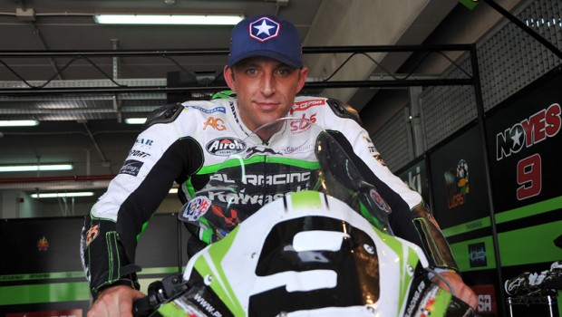 Piloto Kenny Noyes en coma inducido, estable y con pronóstico reservado