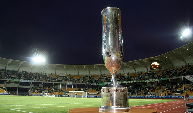 La pelota no se detiene: La Copa Chile se toma la semana futbolística