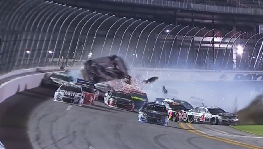 Video terrorífico: Revisa el increíble choque múltiple en el Daytona 400