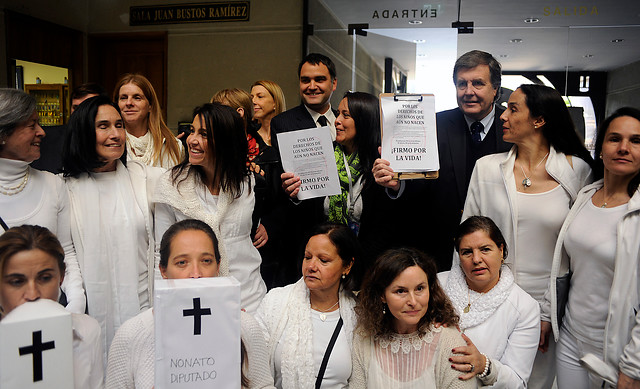 Aborto: La UDI reitera en que no se cumplió el reglamento antes de votación