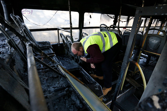 Bus del Transantiago se incendia en pleno recorrido