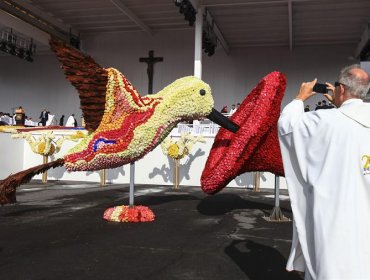 Francisco recorre el parque Bicentenario de Quito tras cita con obispos