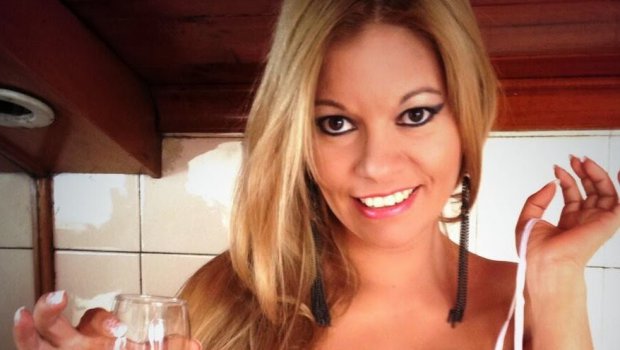 Actriz porno Marlen Doll hace propuesta indecente a Jorge Sampaoli