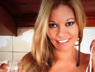 Actriz porno Marlen Doll hace propuesta indecente a Jorge Sampaoli
