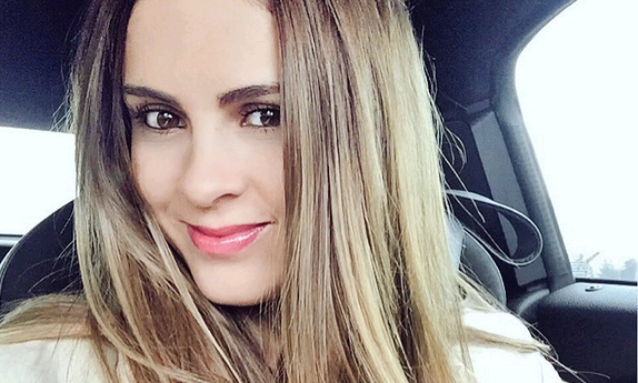 Maura Rivera publica hermosa foto junto a su hija Luciana