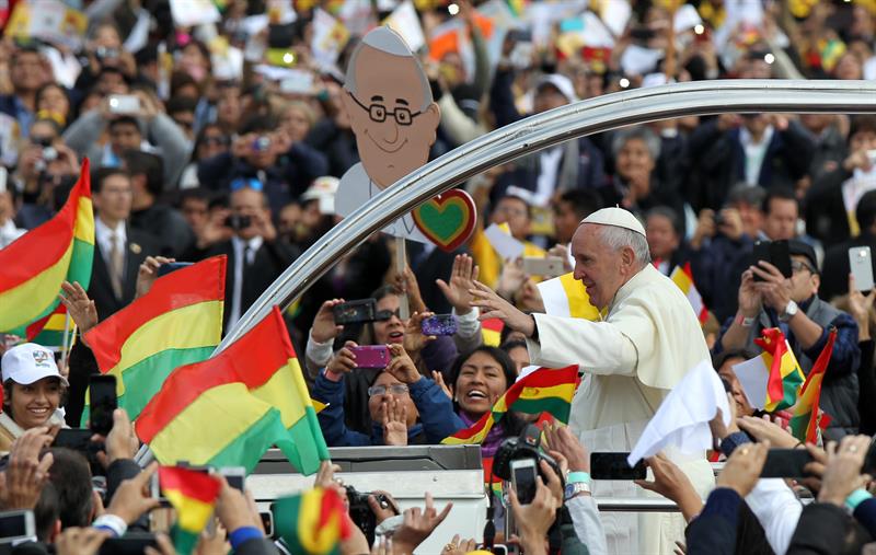 Cardenal Ricardo Ezzati, desde Bolivia, se refirió a la visita del Papa Franciso