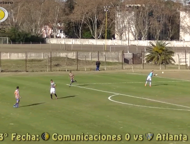 Video: Arquero argentino comete error garrafal al hacer un auto gol