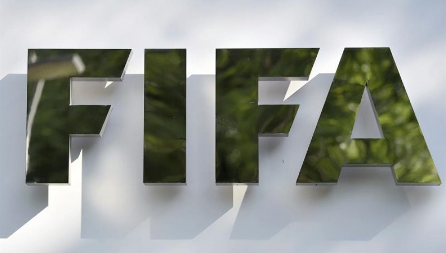 Uno de los siete dirigentes de FIFA detenidos en Suiza acepta extradición a EEUU