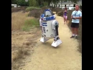 Video: Fanático crea un dron de R2-D2 en honor a la nueva película de Star Wars