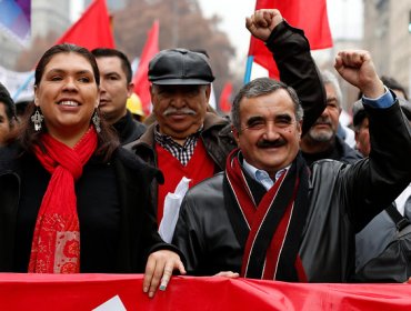 Finaliza sin incidentes marcha de la CUT y Colegio de Profesores