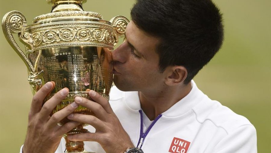 Tenis: Djokovic conquista su tercer Wimbledon