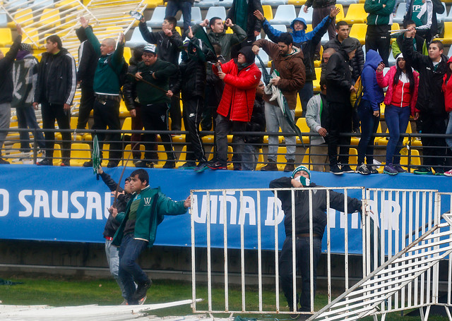 Sausalito quedó suspendido indefinidamente por incidentes en duelo de Copa Chile