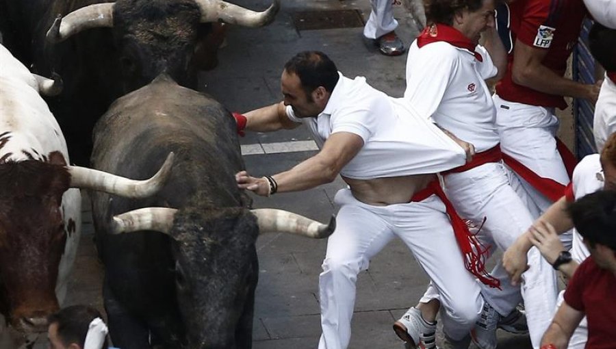 Video: Pamplona cierra sus fiestas con encierros más rápidos