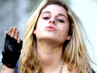 Tanza Varela volvió a Chile con 5 meses de embarazo y junto a su novio