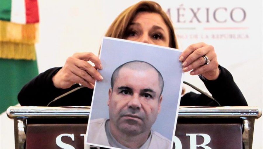 México busca a "El Chapo" entre temores de que crezca violencia del narco