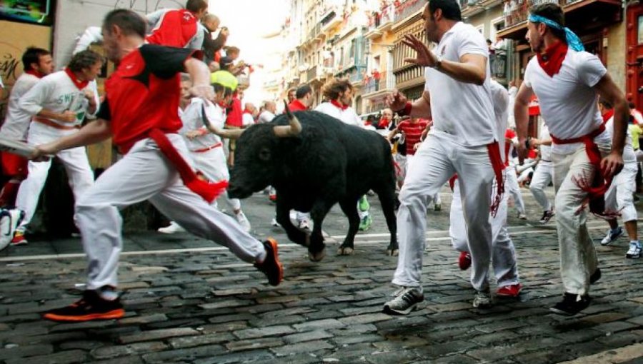 Muere turista francés en España tras ser corneado en festejo popular