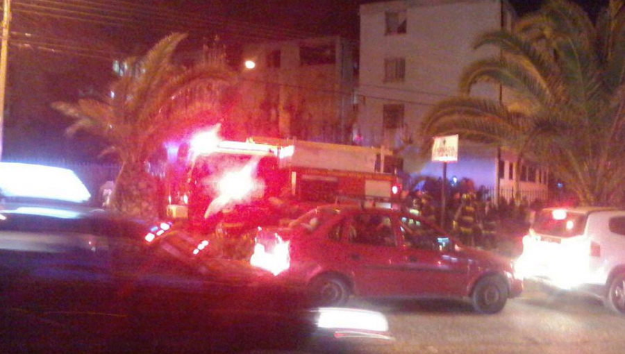 Terrible: Lactante muere en incendio que destruyó departamento en Viña del Mar