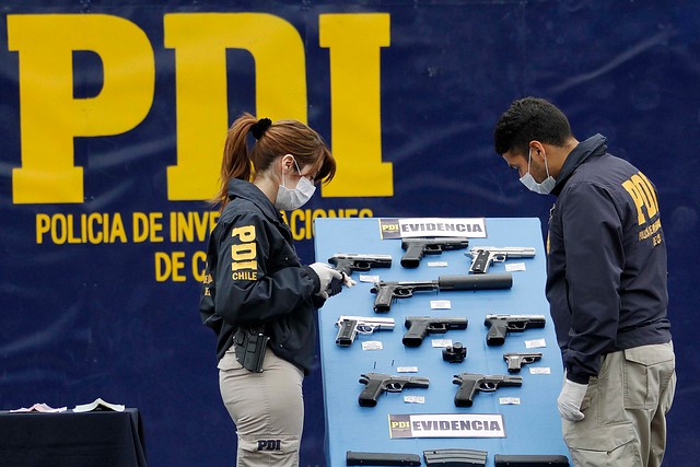 Incautan armas y drogas durante operativo policial en la ciudad de Viña del Mar