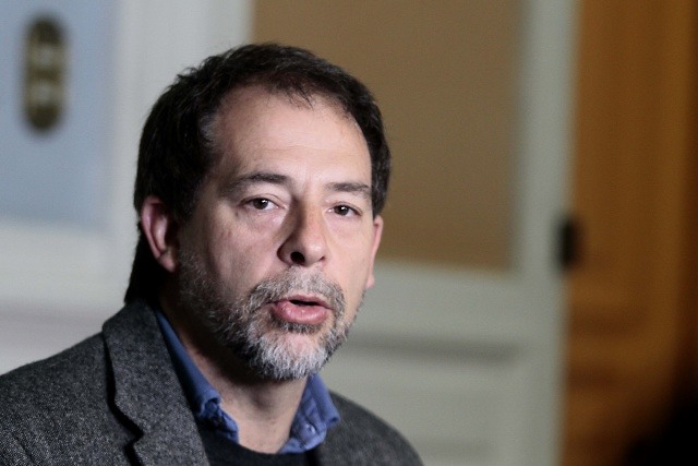 Senador Girardi presentará recurso de protección a favor de trabajadores de tabacaleras