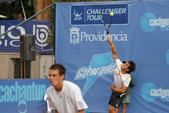 Tenis: Ricardo Urzúa accedió a los cuartos de final en Futuro Francia 14