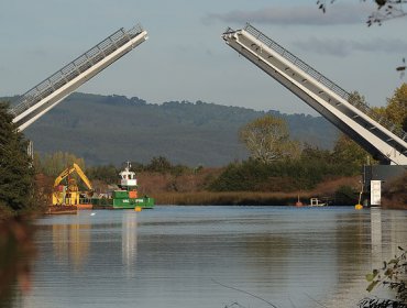 Acusan abandono de deberes del MOP en construcción de puente Cau-Cau