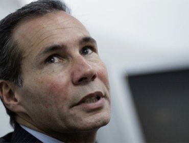 Hija de Nisman pide esclarecer muerte de fiscal que investigó ataque a AMIA