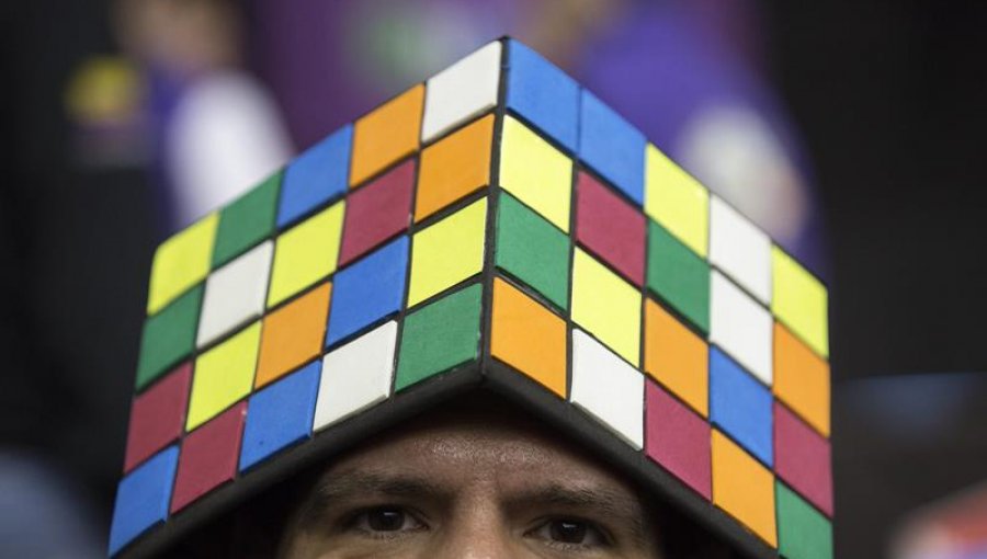 Inicia el Campeonato Mundial de Cubo Rubik en Brasil