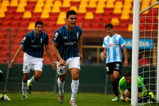 Universidad Católica logró un polémico triunfo ante Magallanes