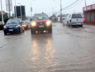 Sistema frontal en el sur deja a siete personas damnificadas y 130 aisladas