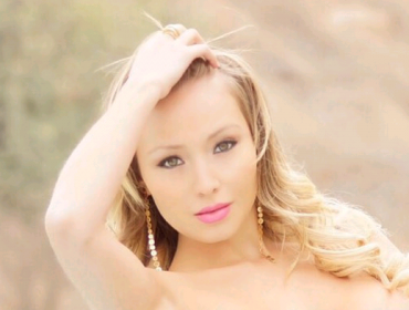 Suma y sigue: Infartante foto de Daniella Chávez al despertar