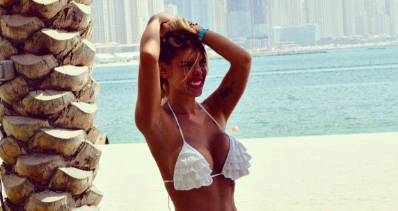 Se pasó: Cote López impacta con sensuales imágenes en bikini