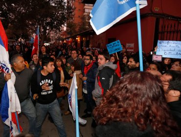 Profesores desmienten solicitud de acelerar votación de carrera docente