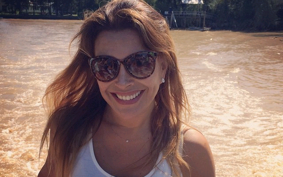 Rostro de Carolina Arregui nuevamente impacta por exceso de cirugías