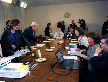 Alianza exige al Gobierno de a conocer indicaciones en proyecto docente