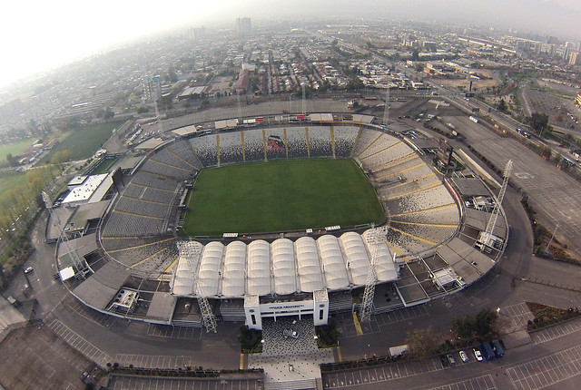 Blanco y Negro: "El Monumental fue posible gracias a Colo Colo y sus hinchas"