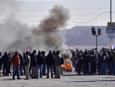 División Salvador paraliza por bloqueos de trabajadores contratistas de Codelco