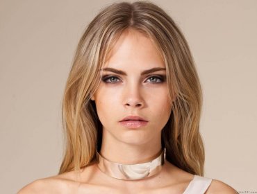 Cara Delevingne sufre fuerte caída en avant premiere de "Ciudades de Papel"